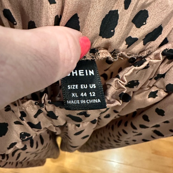 Shein Abstract Polka Dot Midi Skirt XL Blush and Black - Picture 3 of 4